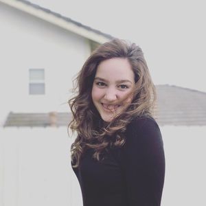 Meet your Posher, Felicity